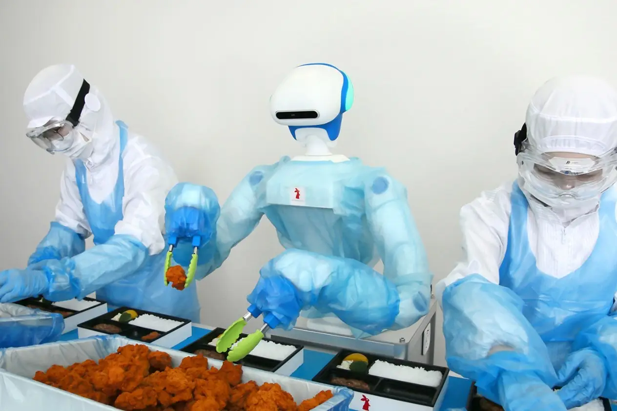 3Dプリンタで筐体を出力するアーム型ロボット「CRANE-X7」が目指すもの